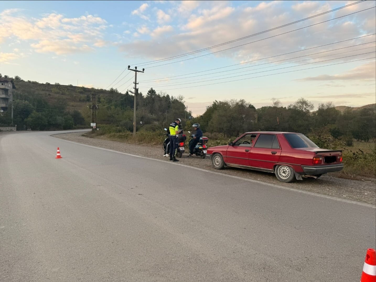 Zonguldak’ta huzur operasyonlarında 47 aranan şahıs yakalandı, kaçak ocaklar imha edildi