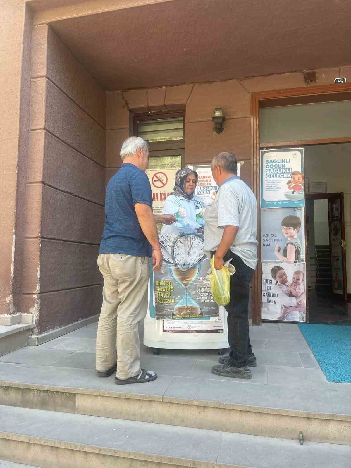 Beypazarı&rsquo;nda Prostat Kanseri Farkındalık G&uuml;n&uuml; standı a&ccedil;ıldı
