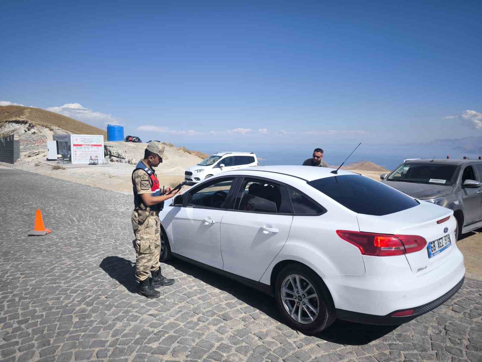 Bitlis Valiliğinden Nemrut Kalderası için önemli uyarılar