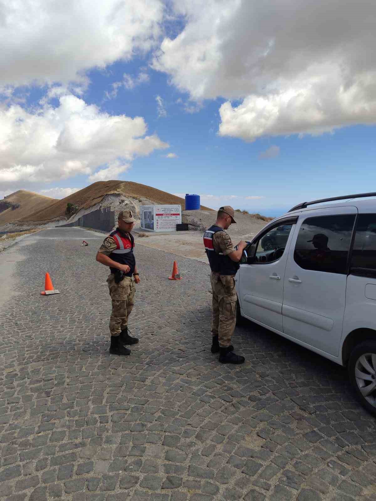 Bitlis Valiliğinden Nemrut Kalderası i&ccedil;in &ouml;nemli uyarılar
