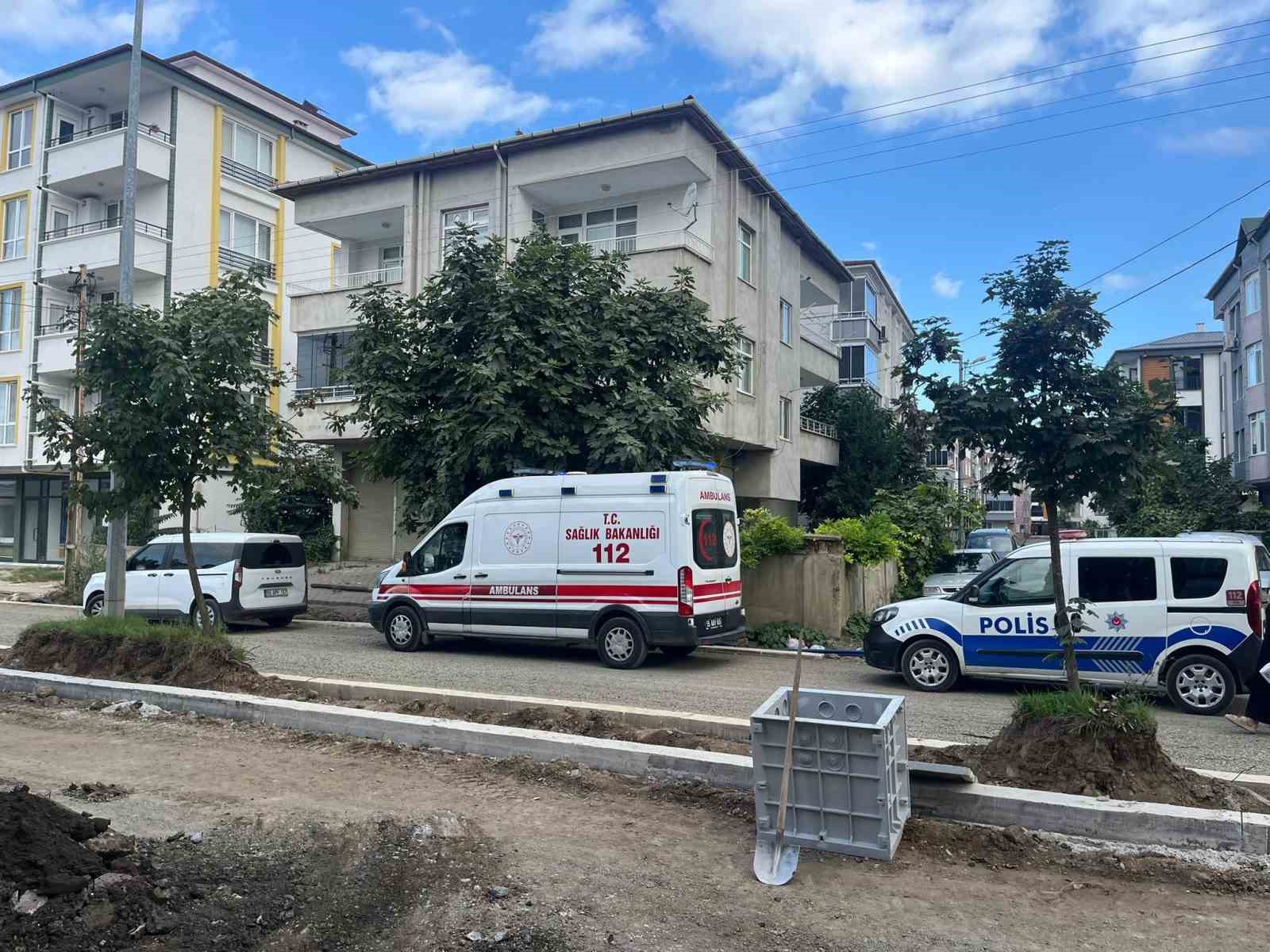 53 yaşındaki kadın ölü bulundu