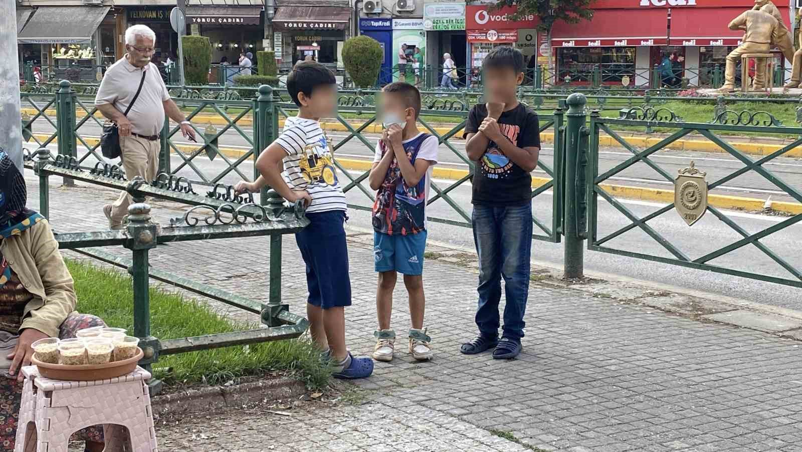 &Ccedil;ocuk, k&uuml;&ccedil;&uuml;k &ccedil;ocuğu polise ihbar etti
