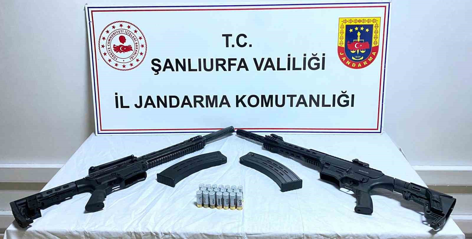 Şanlıurfa’da ruhsatsız 3 av tüfeği ve kurusıkı tabanca ele geçirildi
