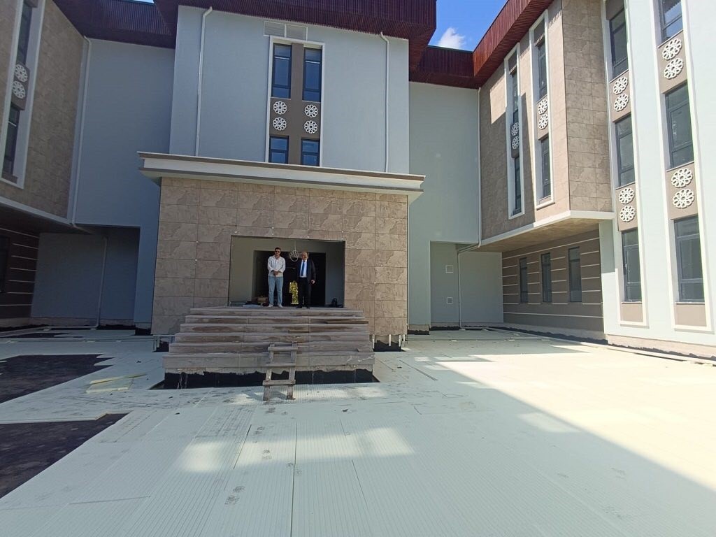 &Ccedil;arşamba H&uuml;k&uuml;met Konağı inşaatında sona doğru
