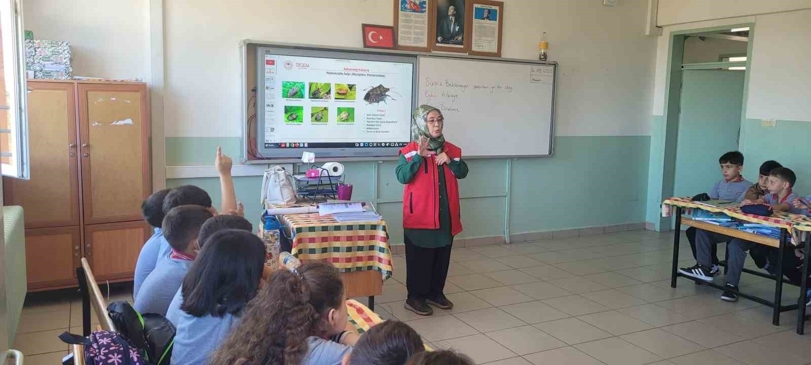 Öğrencilere çevre ve tarım bilinci eğitimi verildi