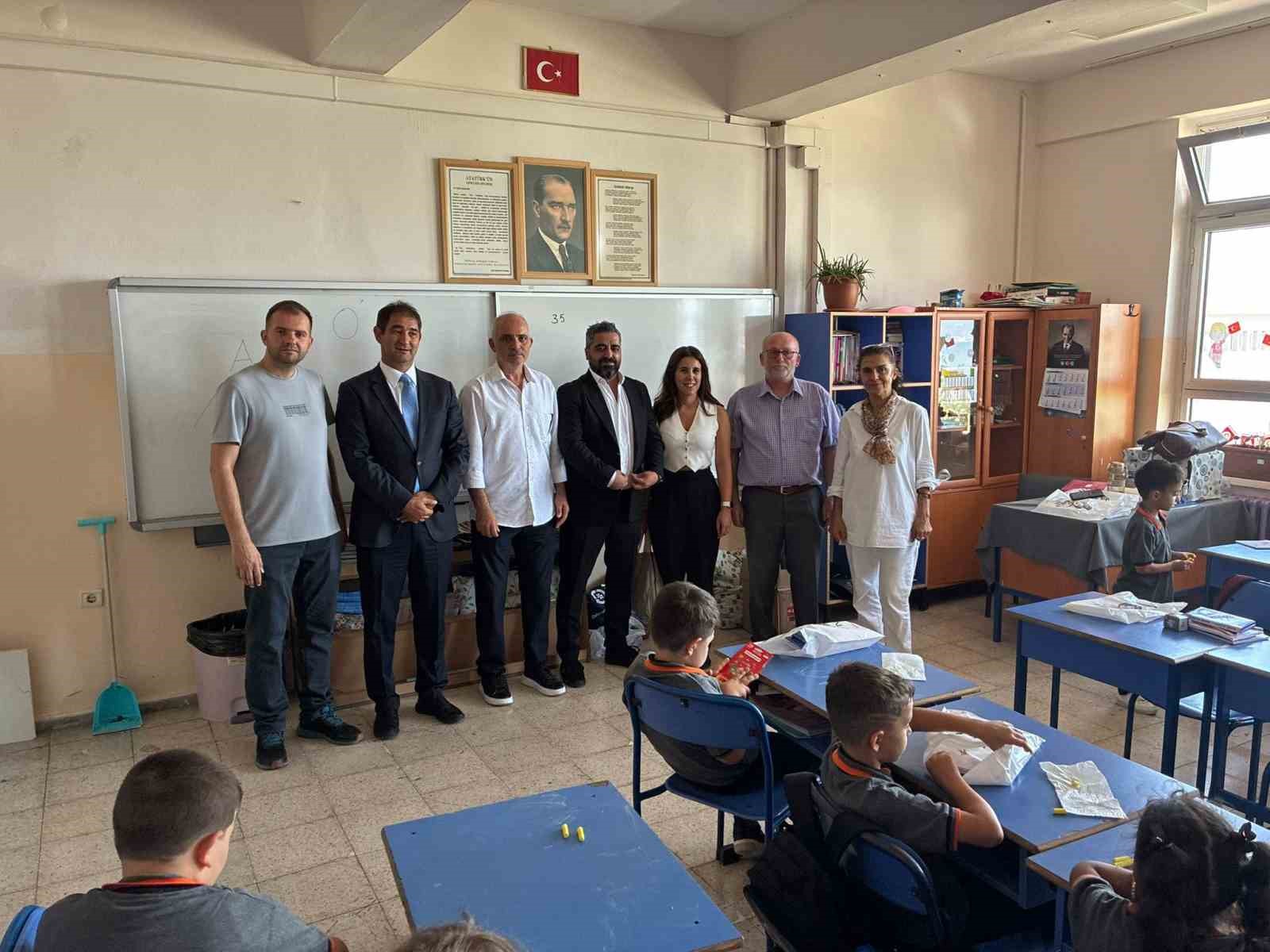 Okulun ilk haftasında çocukların yüzü güldü