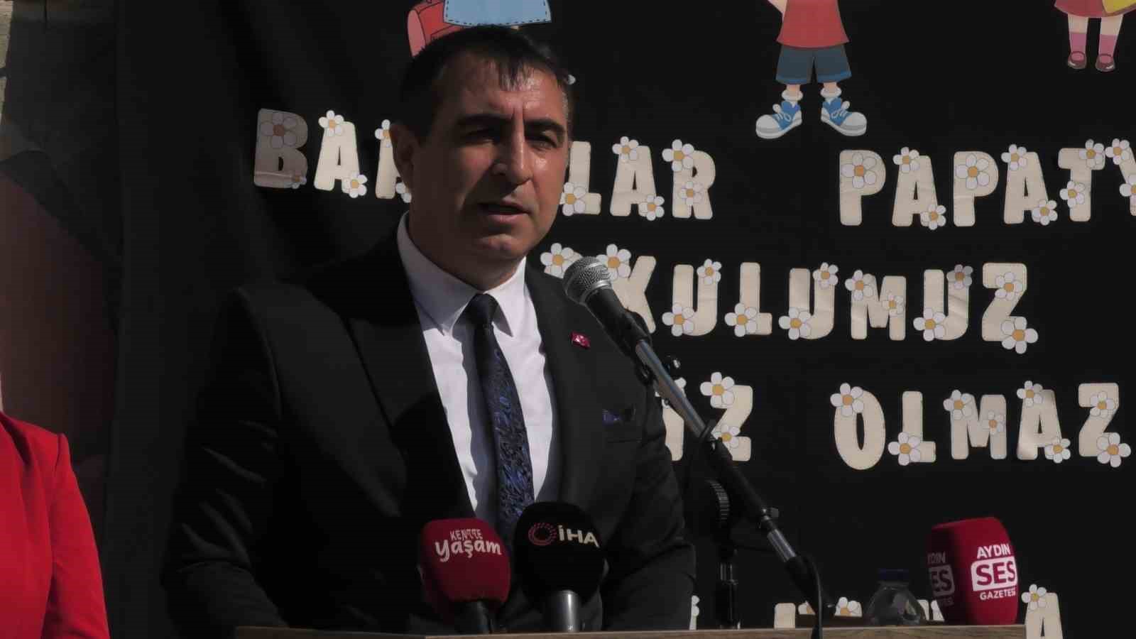 İl&ccedil;e Milli Eğitim M&uuml;d&uuml;r&uuml; Şimşek: "Gurur duyduğumuz bir eğitim il&ccedil;esiyiz"
