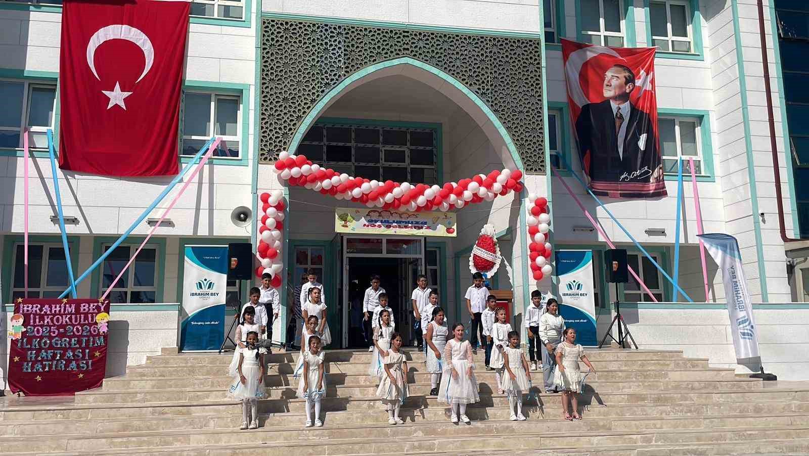 Karaman’da ilköğretim haftası kutlandı