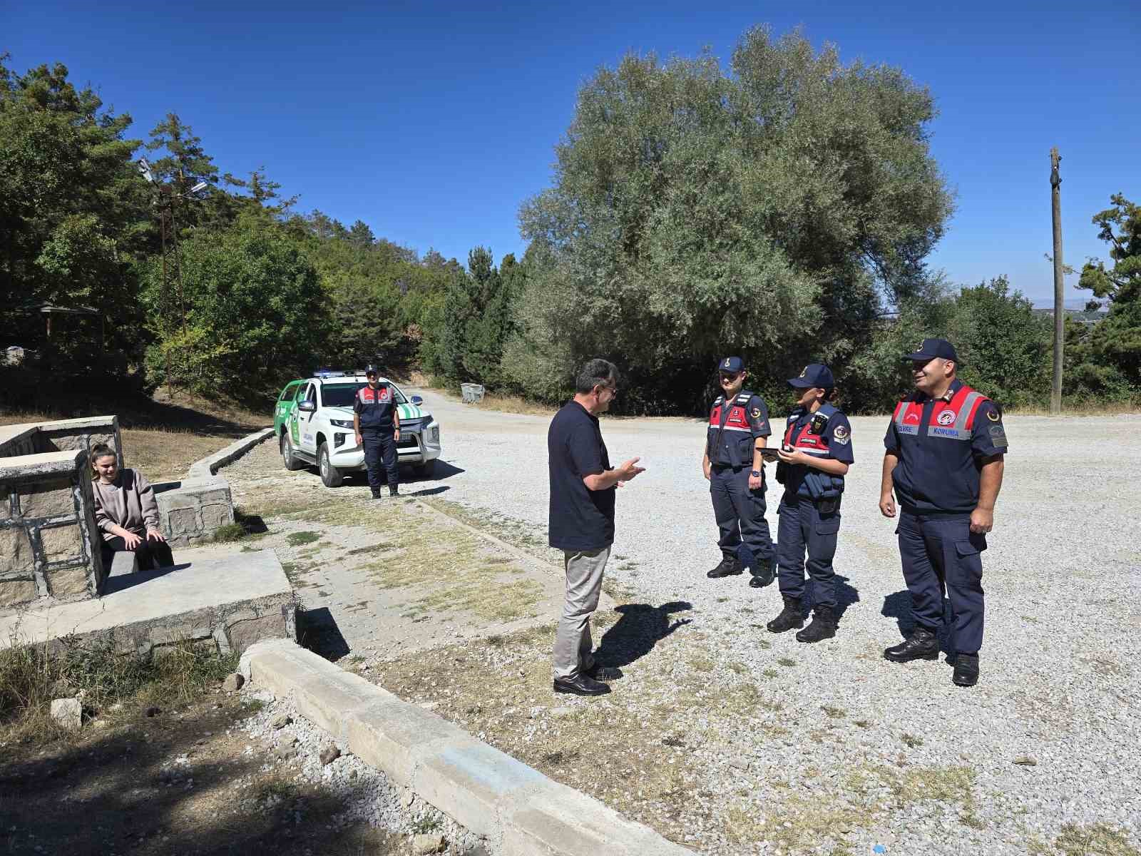 Cezası 557 bin TL, Jandarma ekipleri salep için sahada