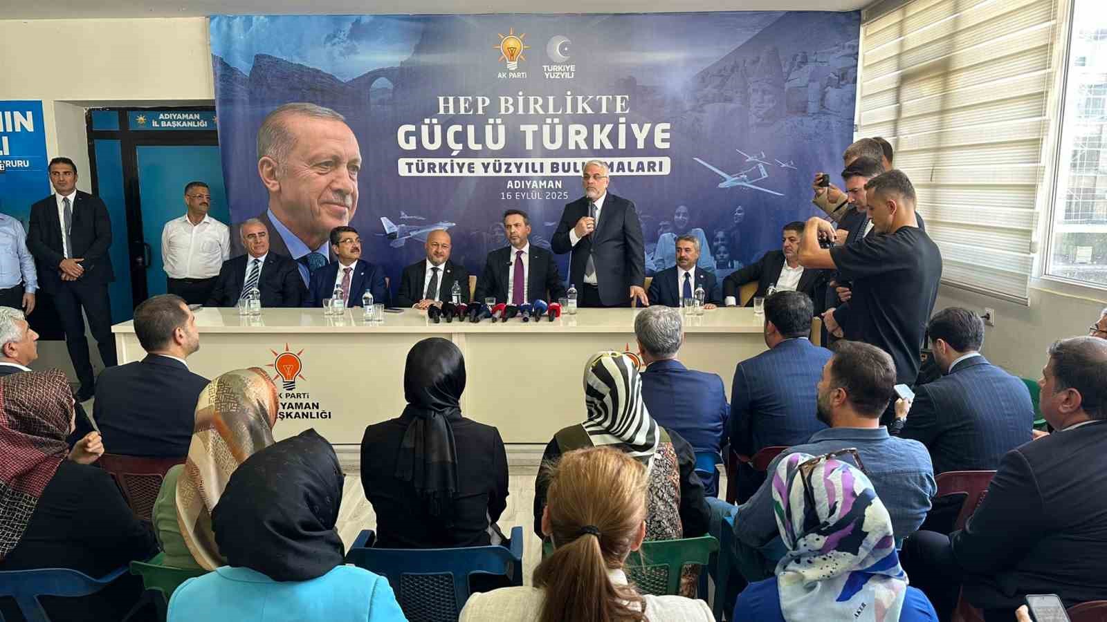 Enerji ve Tabii Kaynaklar Bakanı Bayraktar: "Adıyaman, asrın felaketinin ardından b&uuml;y&uuml;k oranda ayağa kalkmış"
