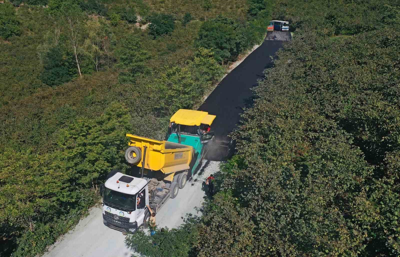 Ordu&rsquo;da yolların konforu arttırılıyor: Altınordu&rsquo;da 6,5 yılda 238 kilometrelik &ccedil;alışma
