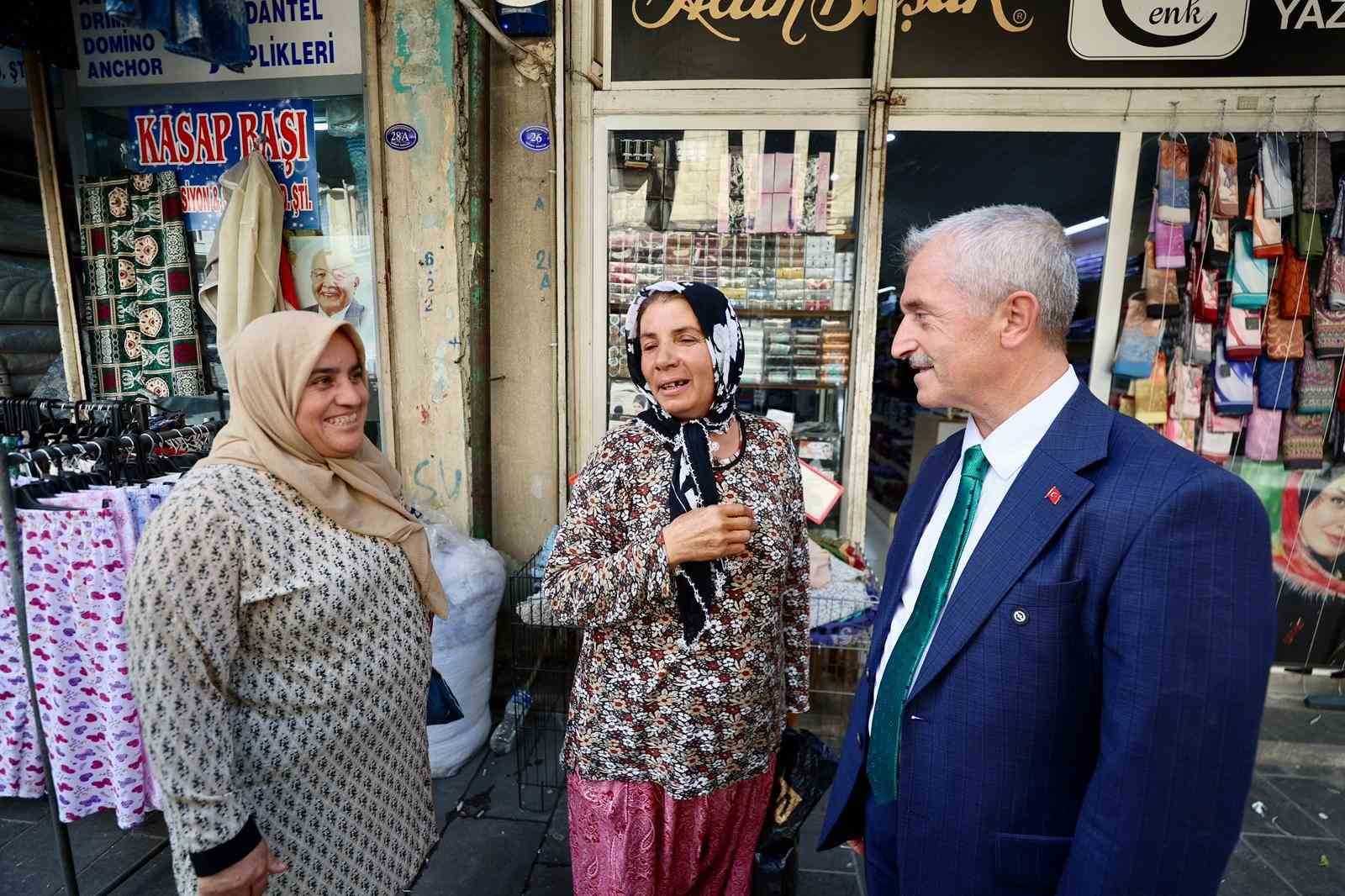 Başkan Tahmazoğlu, &ccedil;arşı esnafı ve vatandaşlarla buluştu
