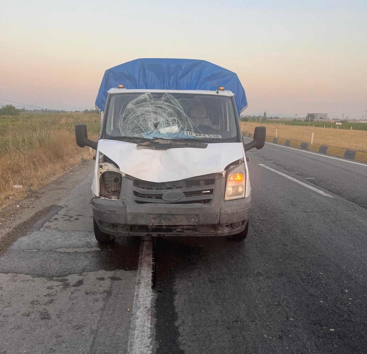 Manisa&rsquo;da kamyonetin &ccedil;arptığı bisikletli &ouml;ld&uuml;
