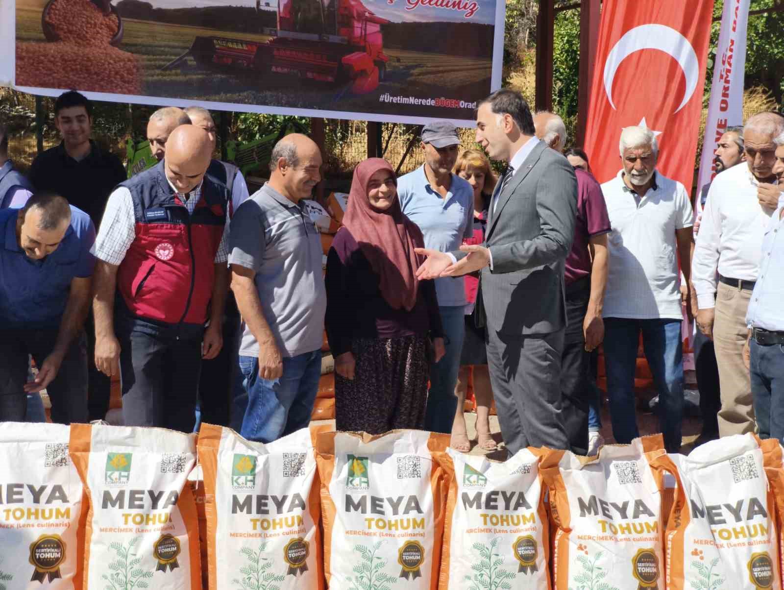 Tunceli’de üreticilere mercimek tohumu dağıtıldı