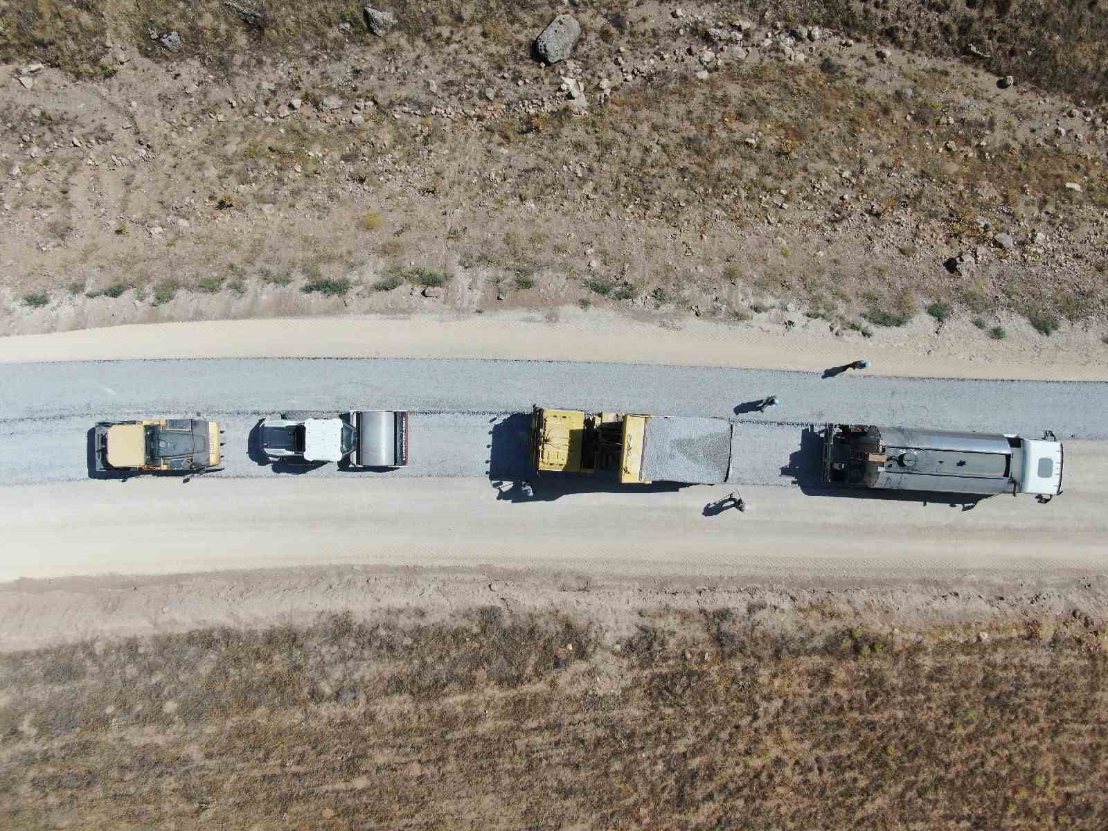 B&uuml;y&uuml;kşehir&rsquo;den kırsala ulaşım yatırımı
