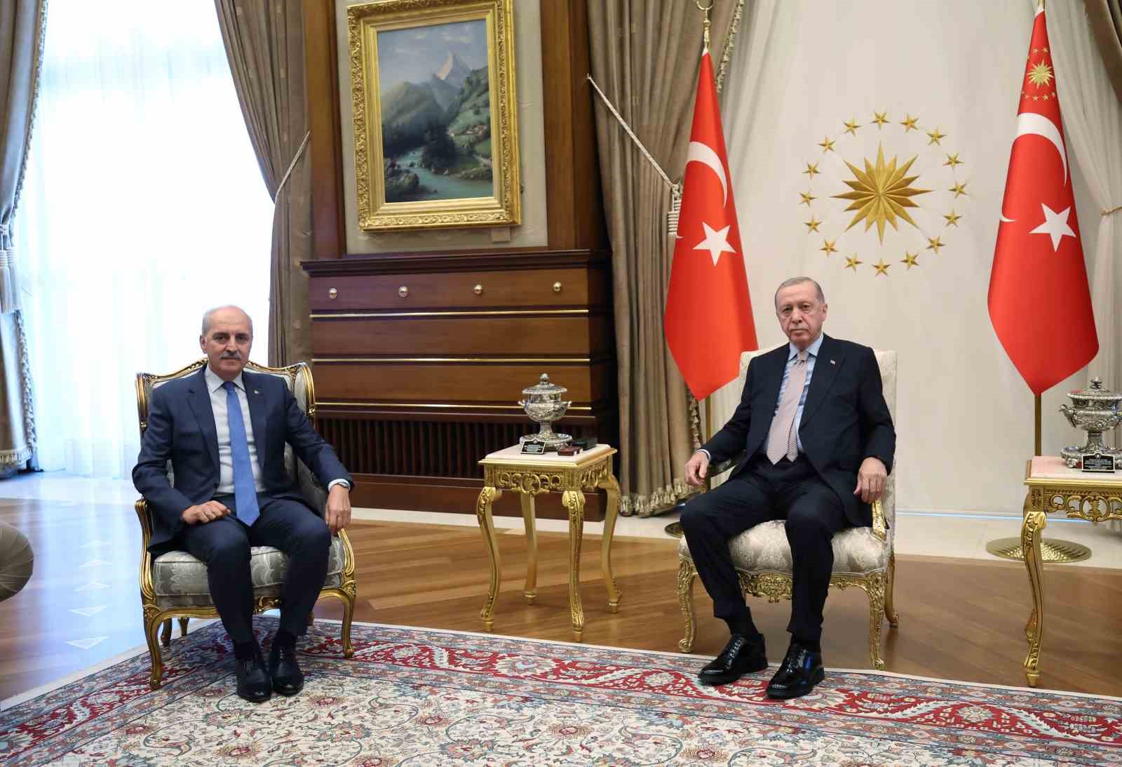 Cumhurbaşkanı Erdoğan, TBMM Başkanı Kurtulmuş&rsquo;u kabul etti
