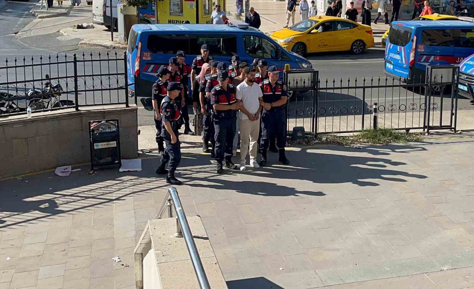 Çerkezköy’de evlat dehşeti: Babasını öldürdü