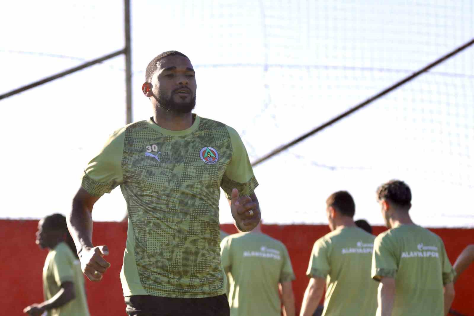 Alanyaspor, Fenerbahçe maçı hazırlıklarını tamamladı