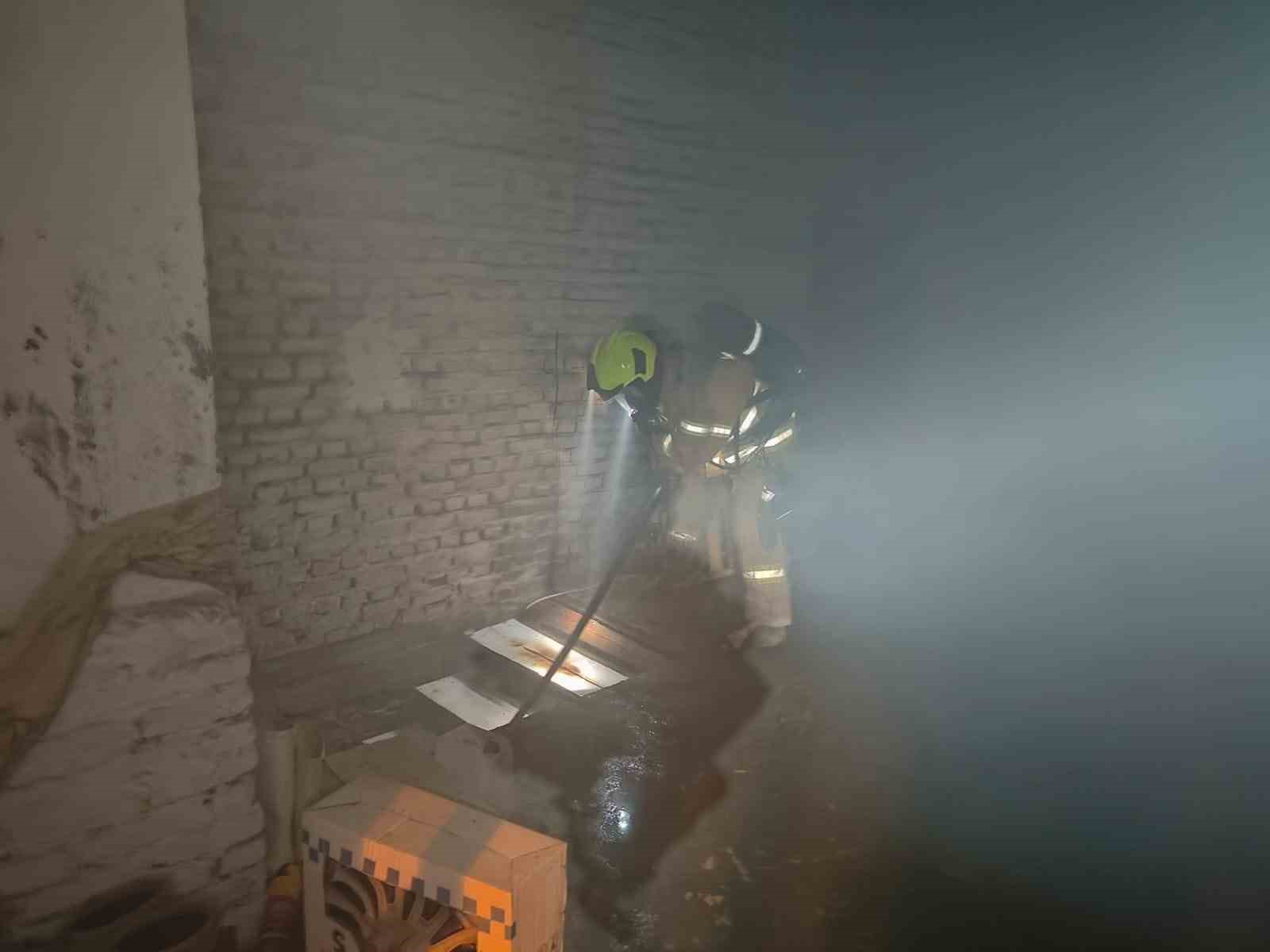 Susurluk’ta iş yerinde korkutan yangın