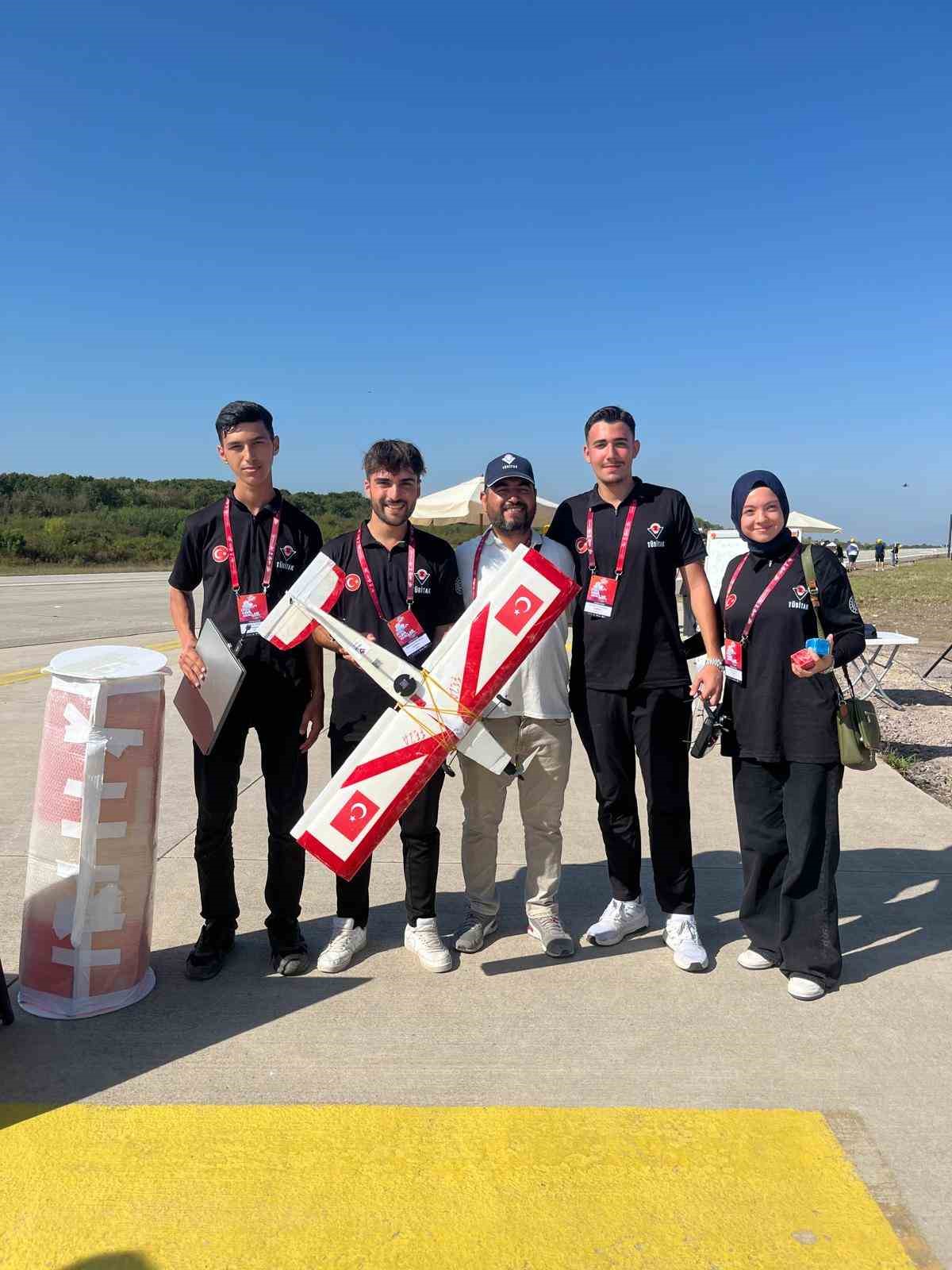 Bursa ekibi insansız hava yarışında 6.oldu