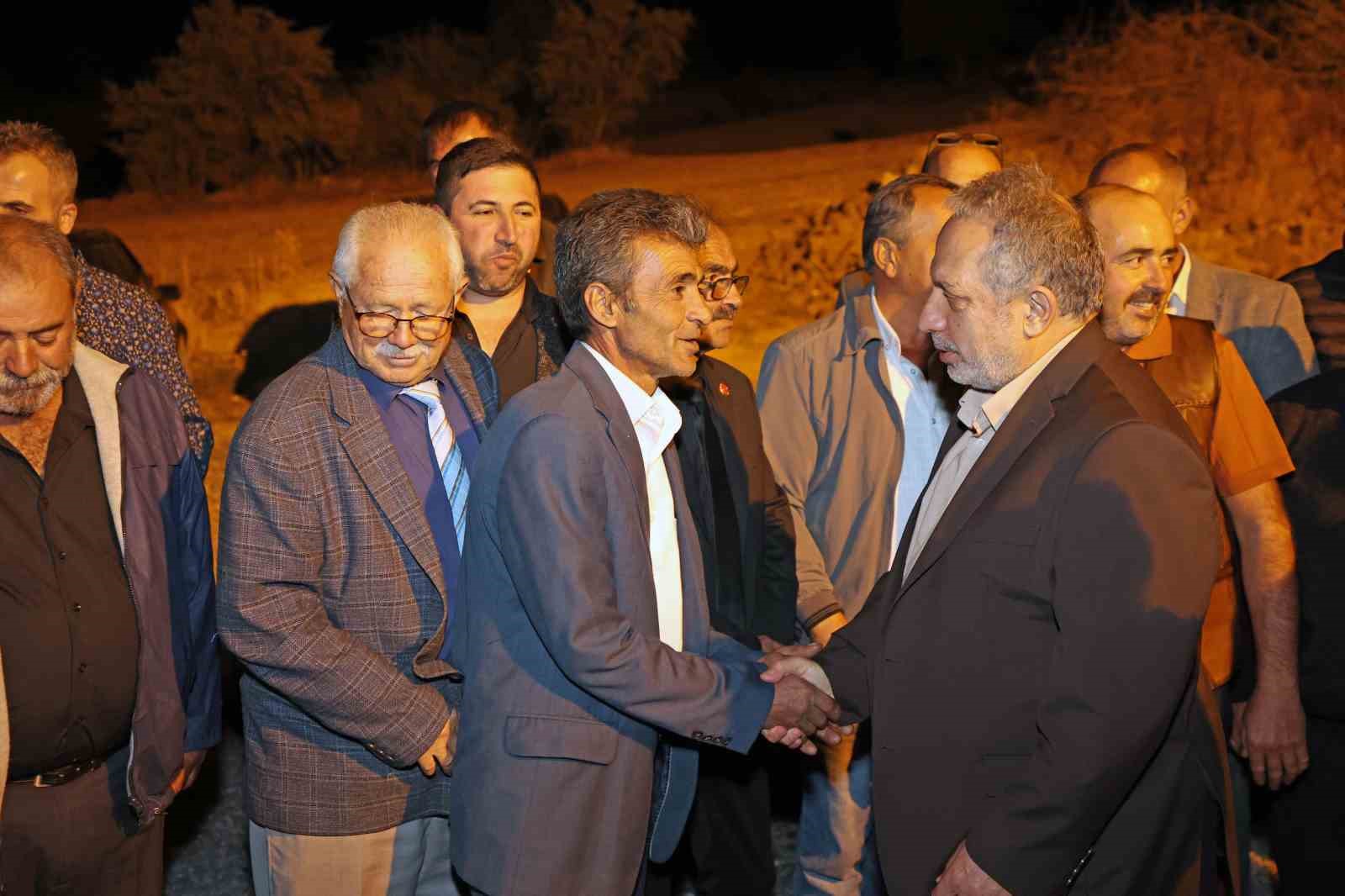 Talas&rsquo;ta muhtarlar Meng&uuml;cek&rsquo;te buluştu
