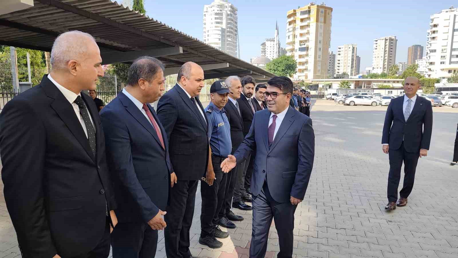 Mersin Emniyet Müdürü İdris Yılmaz görevine başladı
