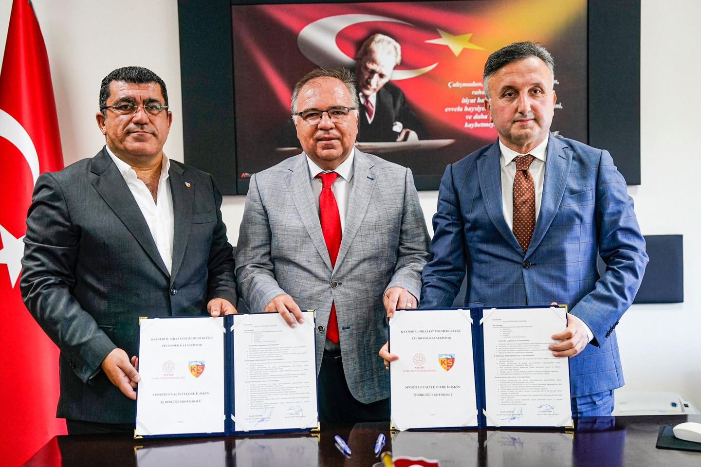 Kayserispor’dan öğrencilere kombine jesti