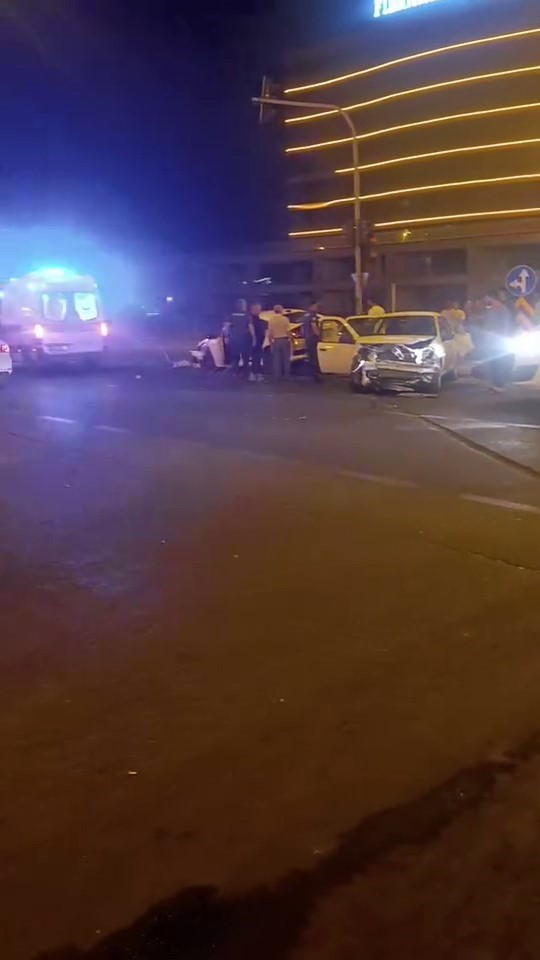 Diyarbakır&rsquo;da trafik kazası: 2 yaralı
