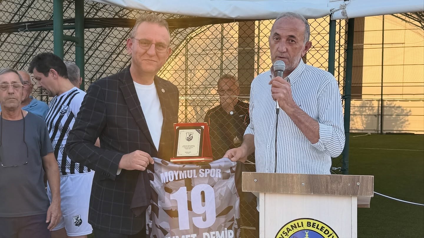 Tavşanlı&rsquo;da yenilenen Moymul Spor Kul&uuml;b&uuml; Kapalı Halı Sahası hizmete a&ccedil;ıldı
