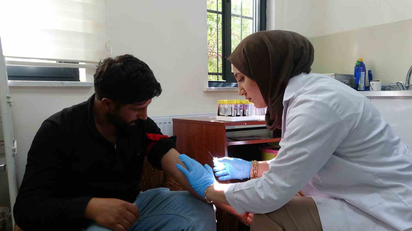 Van&rsquo;da evlilik &ouml;ncesi SMA testi aile hekimliklerinde &uuml;cretsiz yapılıyor
