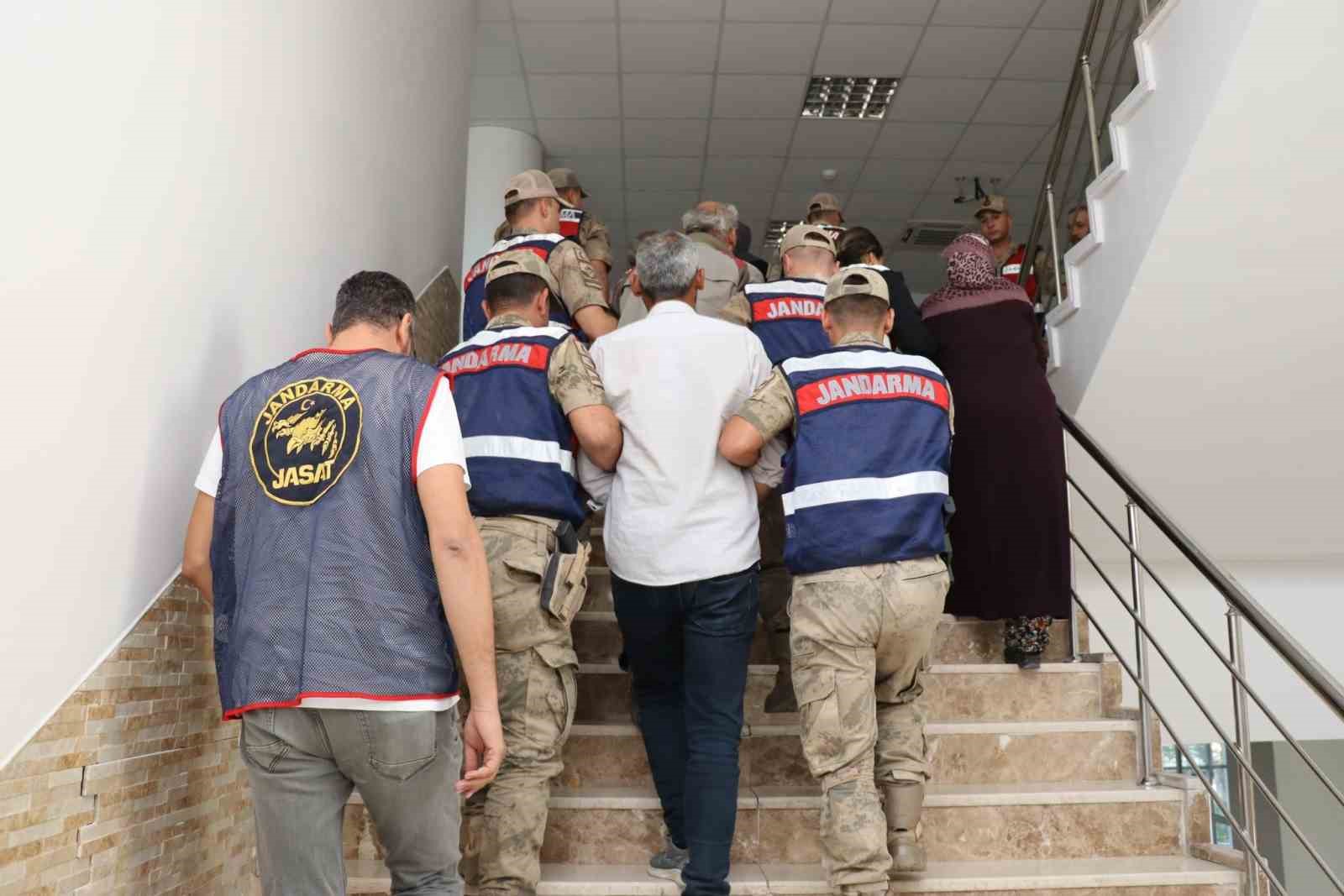 Elazığ’daki kayıp kuzenler davasında 5 tutuklama