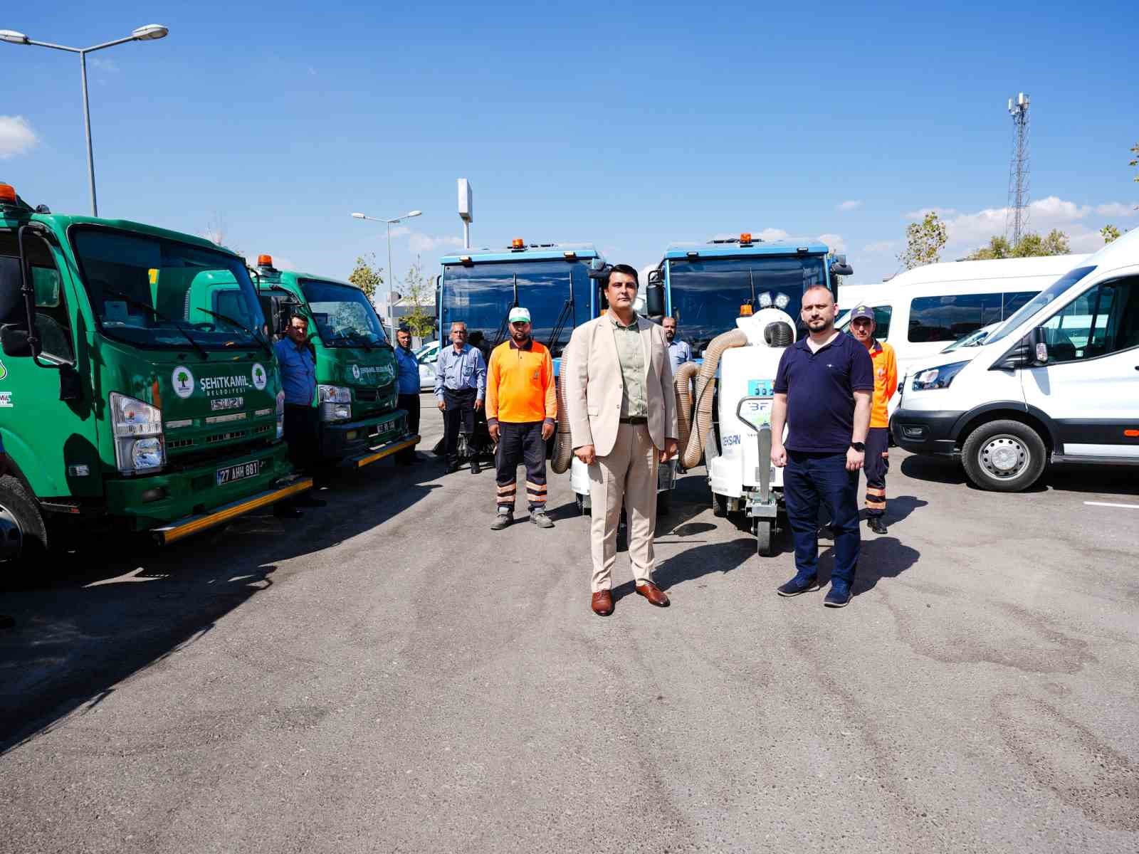 Şehitkamil Belediyesi temizlik filosunu güçlendirdi