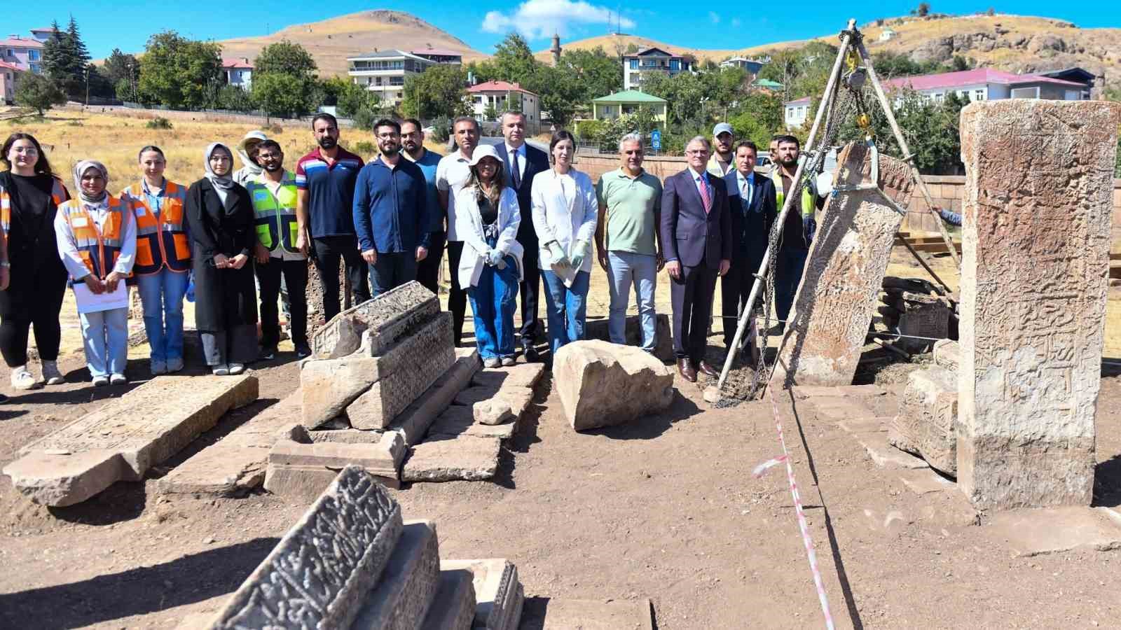 Vali Balcı: "Tarihi mirasımıza ve kültürümüze sahip çıkıyoruz"