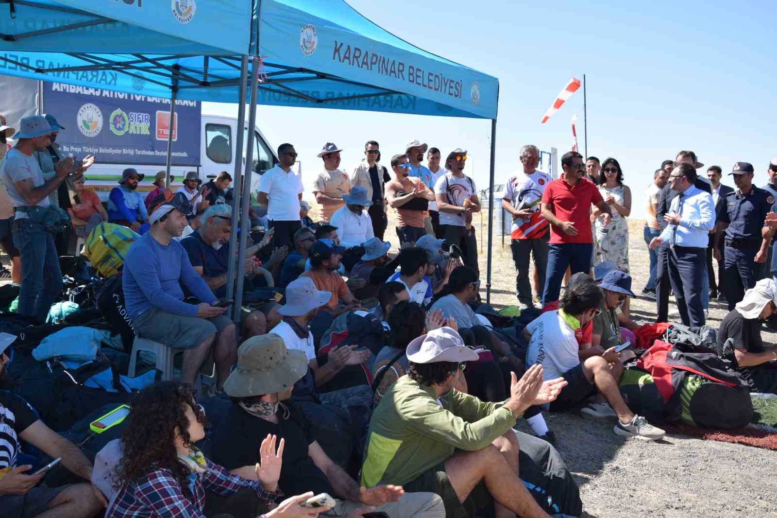 Karapınar&rsquo;da yama&ccedil; paraş&uuml;t&uuml; heyecanı
