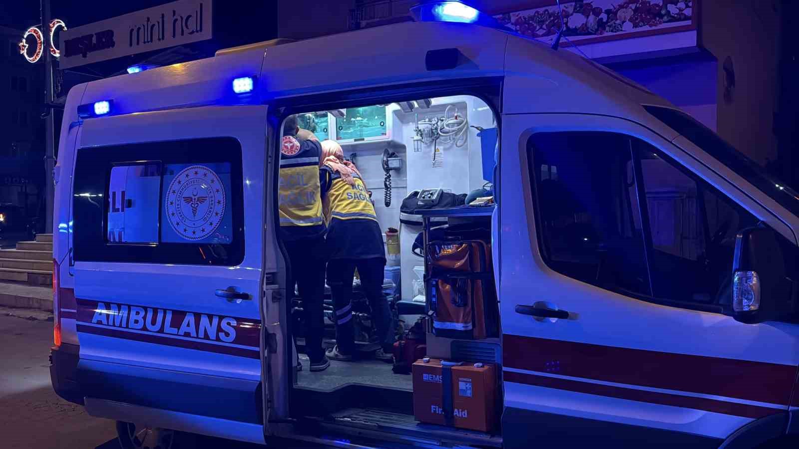 Araç içerisinde meydana gelen patlamada 3 çocuk yaralandı