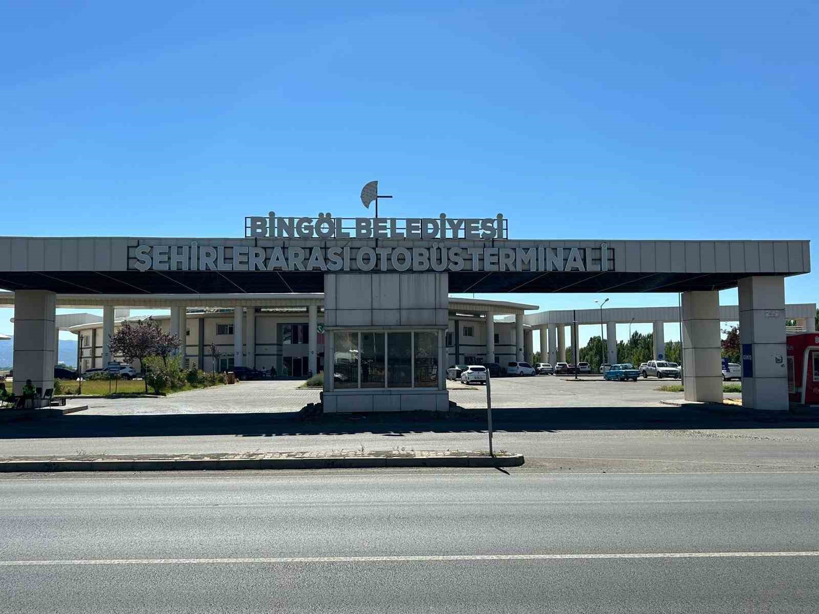 Üniversite sezonu açıldı, otogarlarda yoğunluk başladı