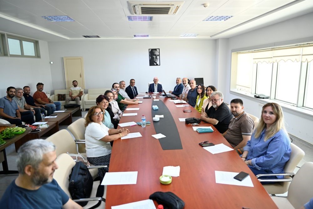 Prof. Dr. Rektör Savaş, "Çok çalışarak üniversitemizi önemli bir noktaya getirdik"