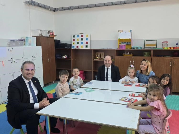 Başkan Dilsiz, Kur&rsquo;an kursu &ouml;ğrencilerle bir araya geldi
