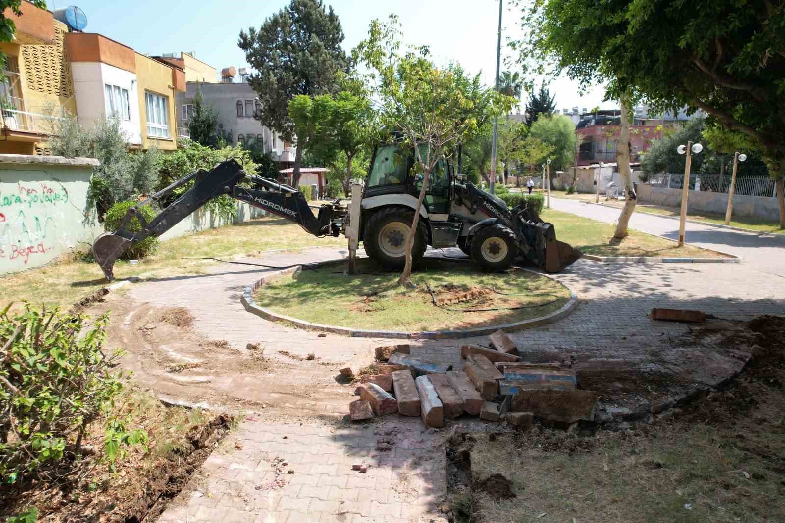 Manolya Parkı baştan sona yenileniyor
