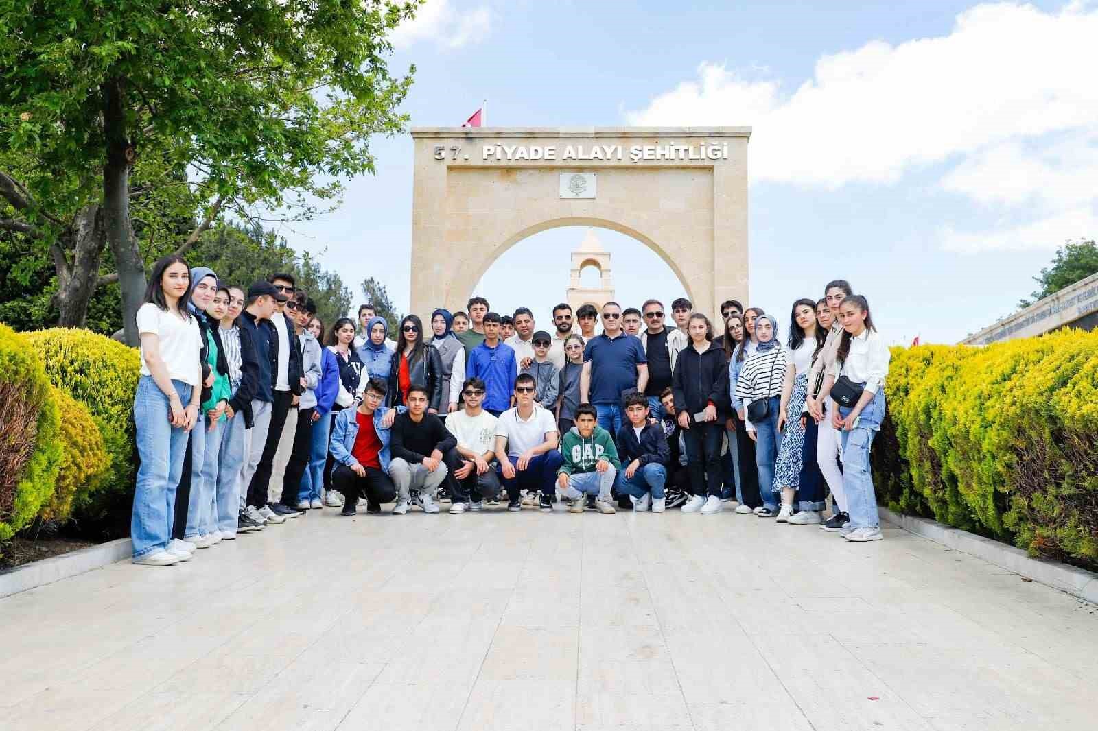 Aziziye Belediyesi&rsquo;nden &ouml;rnek tarih etkinliği
