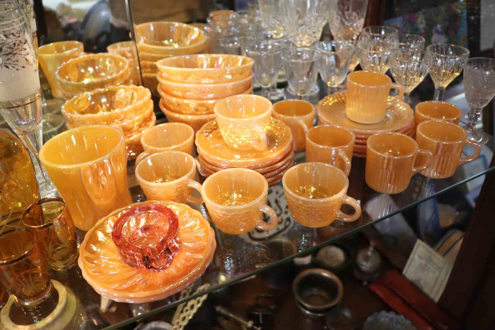 Antika fırsat&ccedil;ıları y&uuml;z&uuml;nden 100 liralık &uuml;r&uuml;n 1000 liraya m&uuml;şteri bulabiliyor
