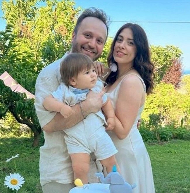 Eşi ve &ccedil;ocuğunu "&ouml;ld&uuml;rmekle" su&ccedil;lanan doktor intihar girişiminde bulundu
