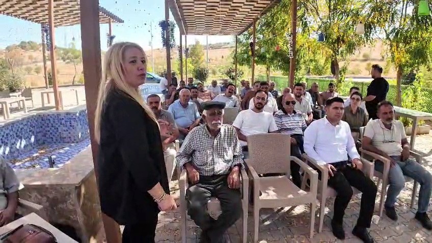 Bilim kafe buluşmaları Atmalı K&ouml;y&uuml;&rsquo;nde ger&ccedil;ekleştirildi
