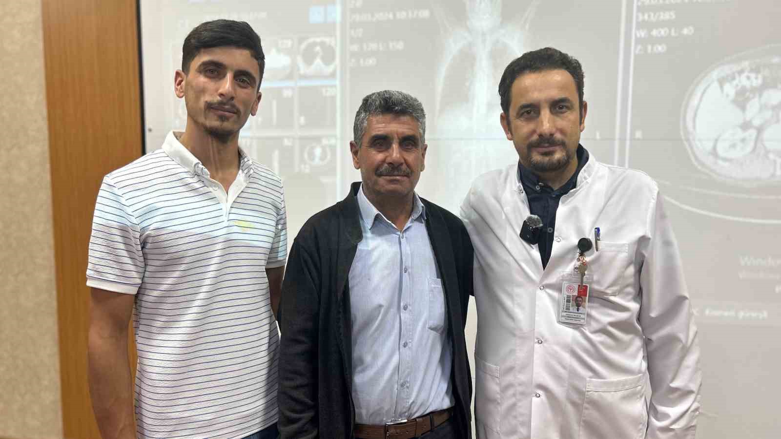 Van&rsquo;dan d&uuml;nyaya &ouml;rnek &ccedil;alışma: Kanser tedavisinde yapay zek&acirc; kullanıldı
