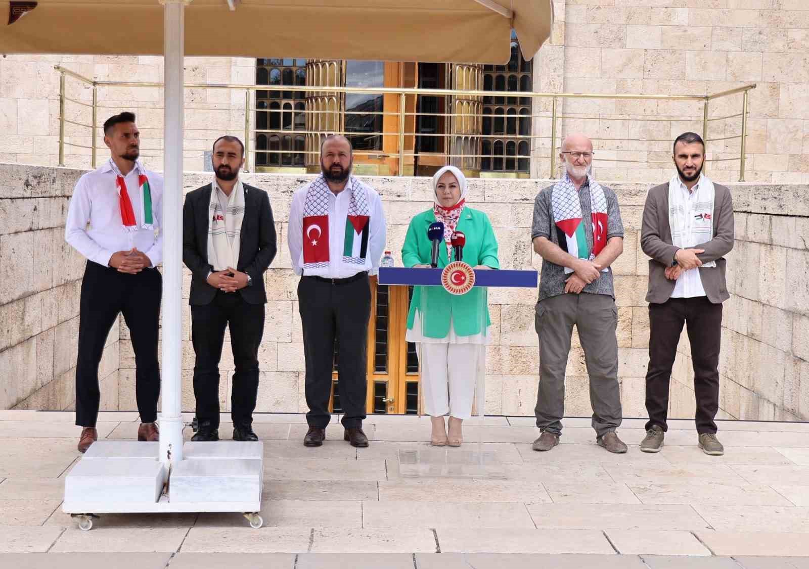 Milletvekili &Uuml;n, TBMM&rsquo;de Sumud n&ouml;beti başlattı
