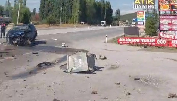 Takla atan cipin s&uuml;r&uuml;c&uuml;s&uuml; hayatını kaybetti
