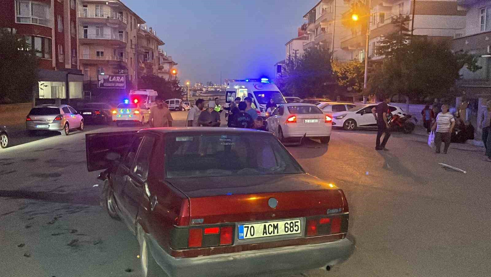 Karaman’da otomobiller çarpıştı: 2 yaralı