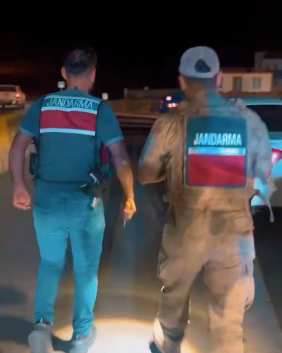 Van&rsquo;da 720 paket ka&ccedil;ak sigara ele ge&ccedil;irildi
