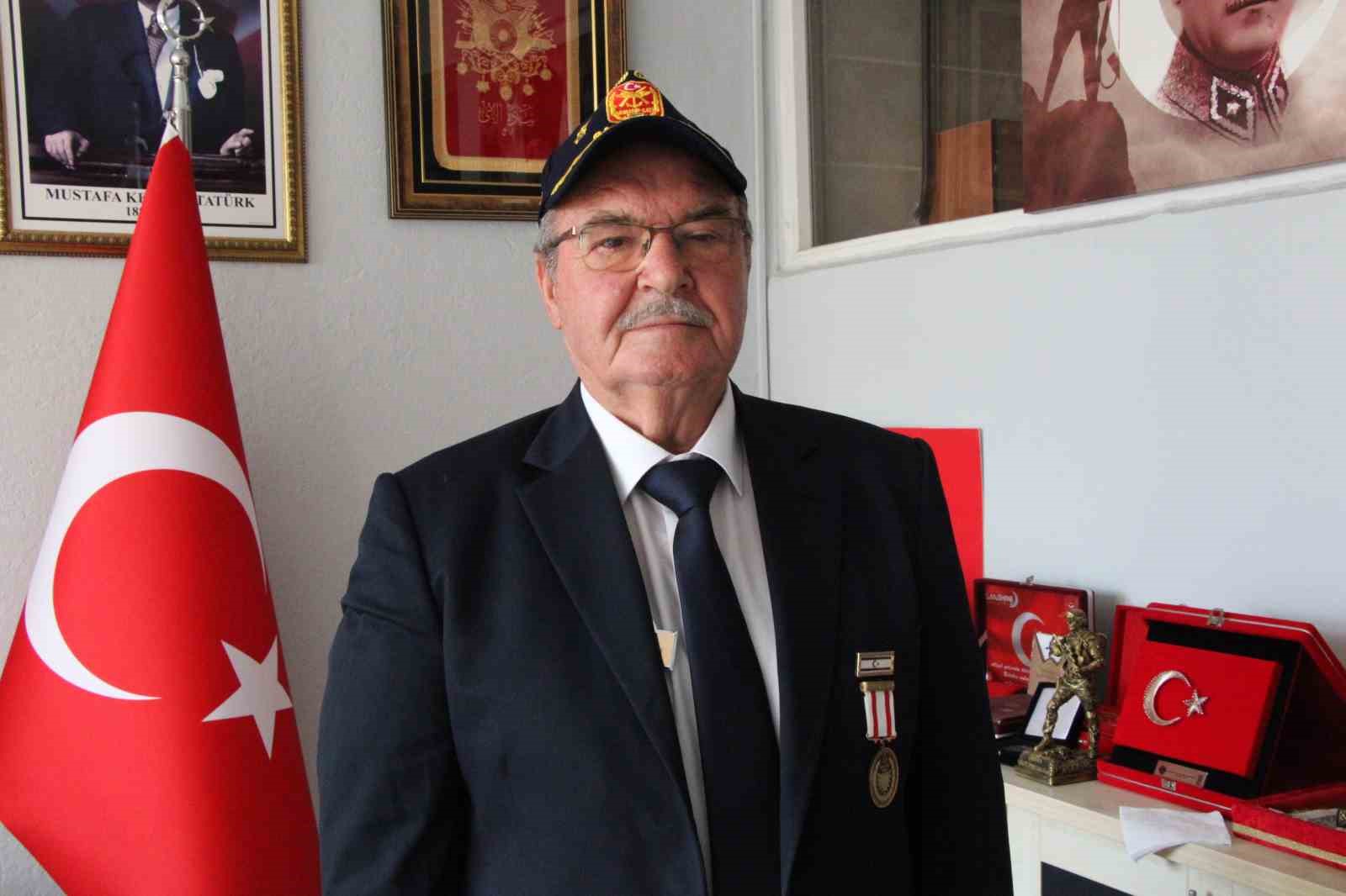 Kıbrıs Gazisi Demirhan: "Bir daha bize iş d&uuml;şerse vatanımız, milletimiz i&ccedil;in savaşmaya hazırız"
