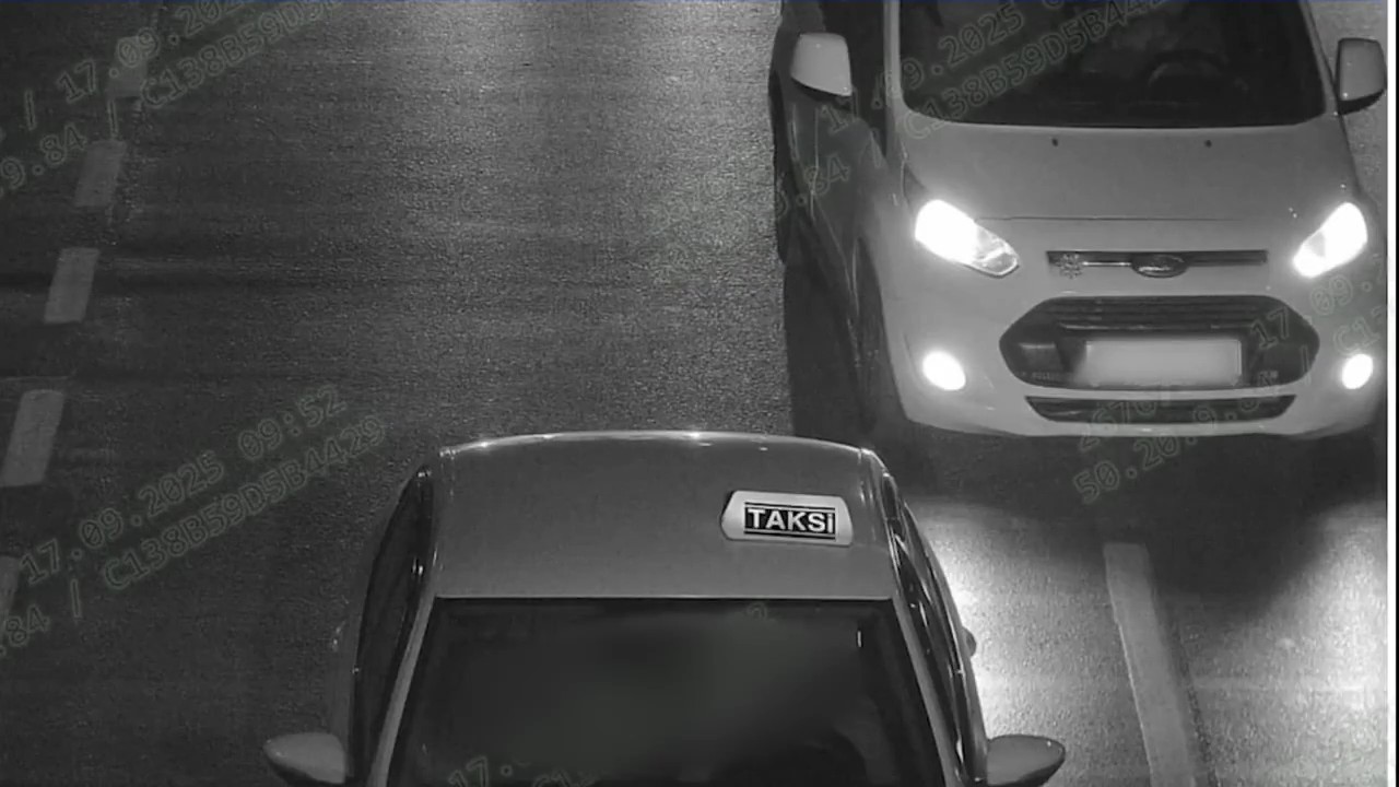 Makas atarak hem kendi hem de vatandaşların canını hi&ccedil;e sayan maganda yakalandı
